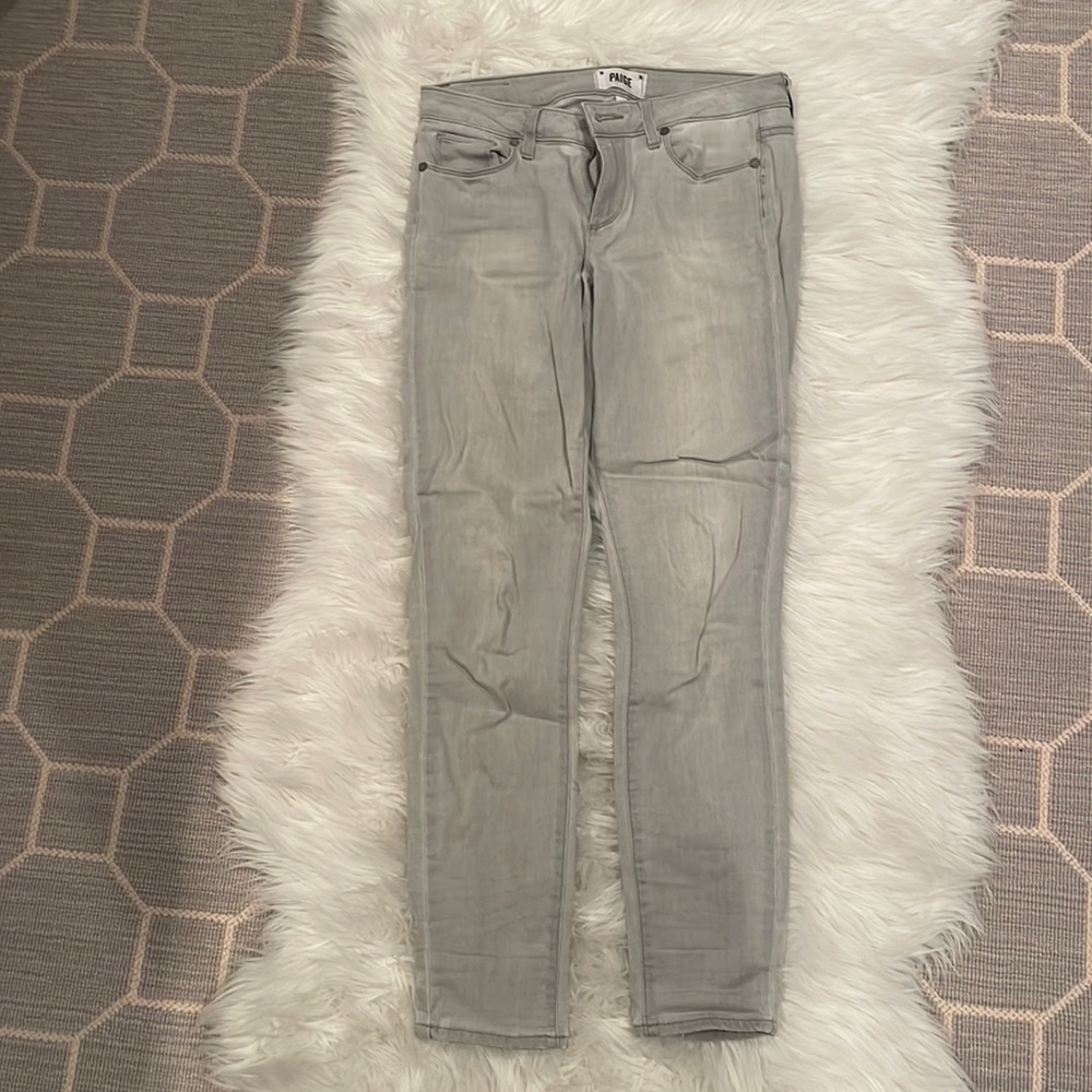 Paige Verdugo Ankle jeans in light gray, size 27, pre-owned
